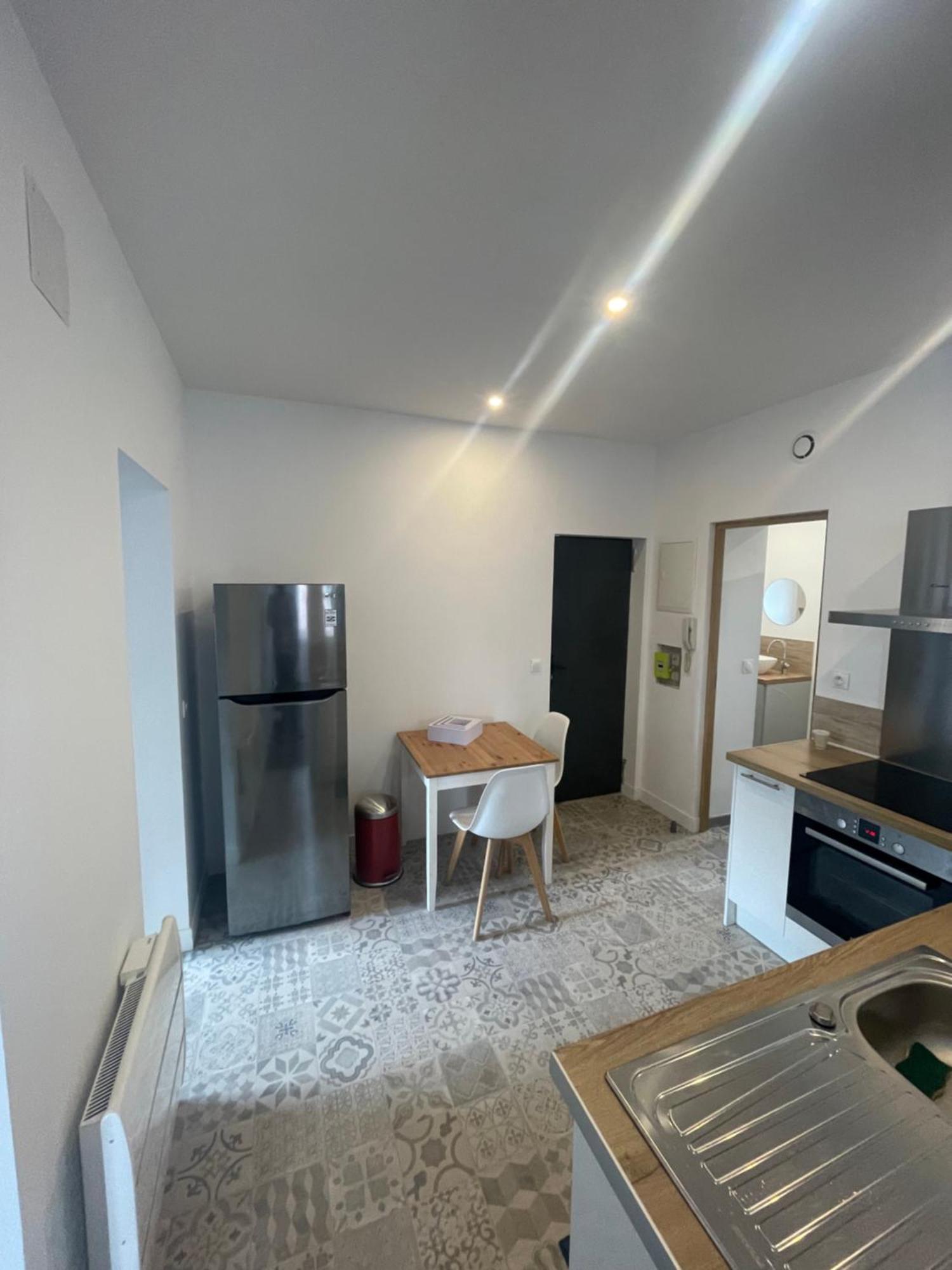 Apartamento Sejourner Chez Mina Lila Exterior foto